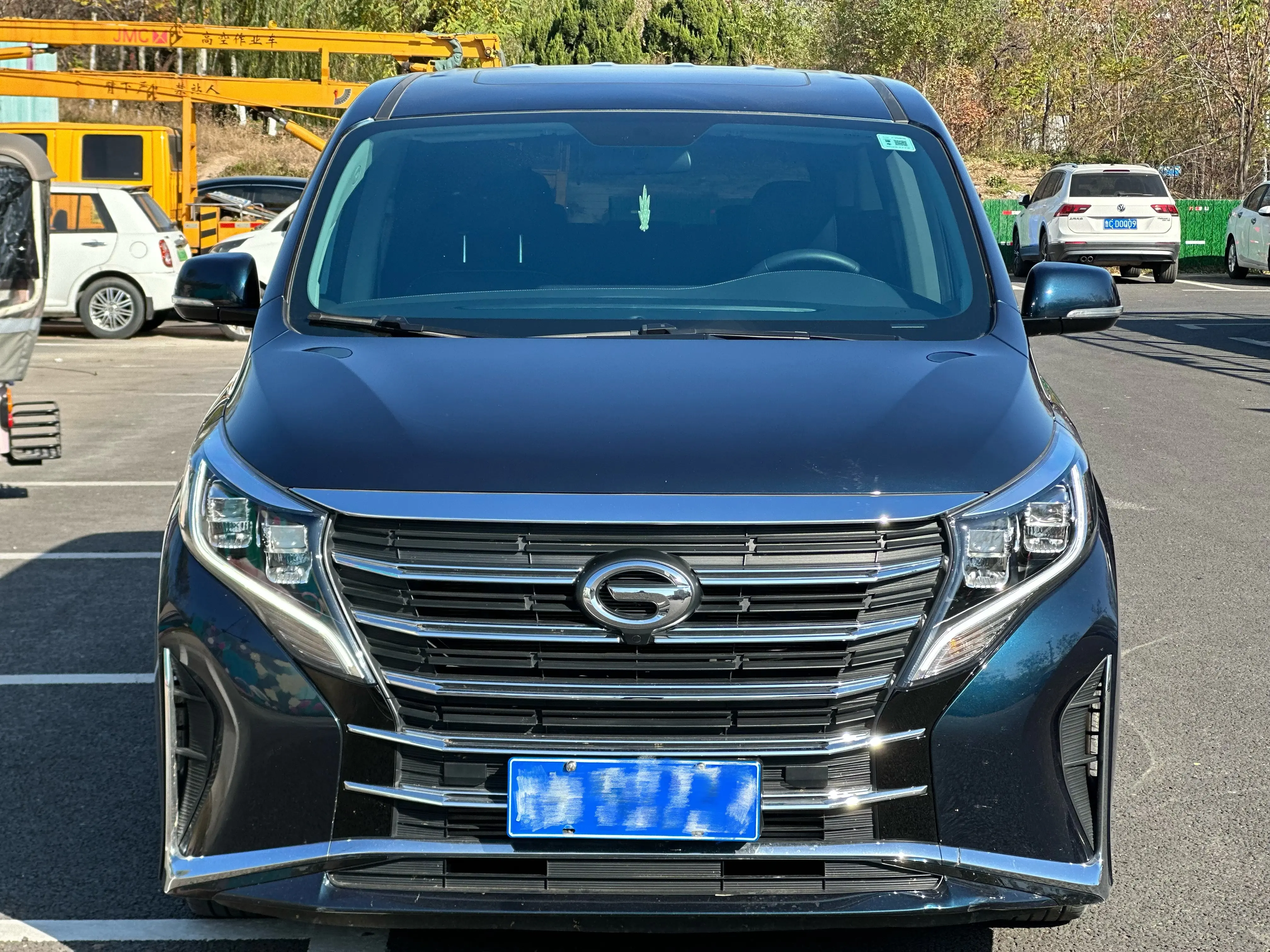 GAC Trumpchi M8  из Китая