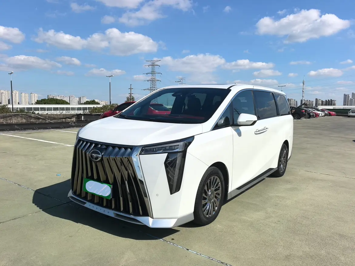 GAC Trumpchi M8  из Китая