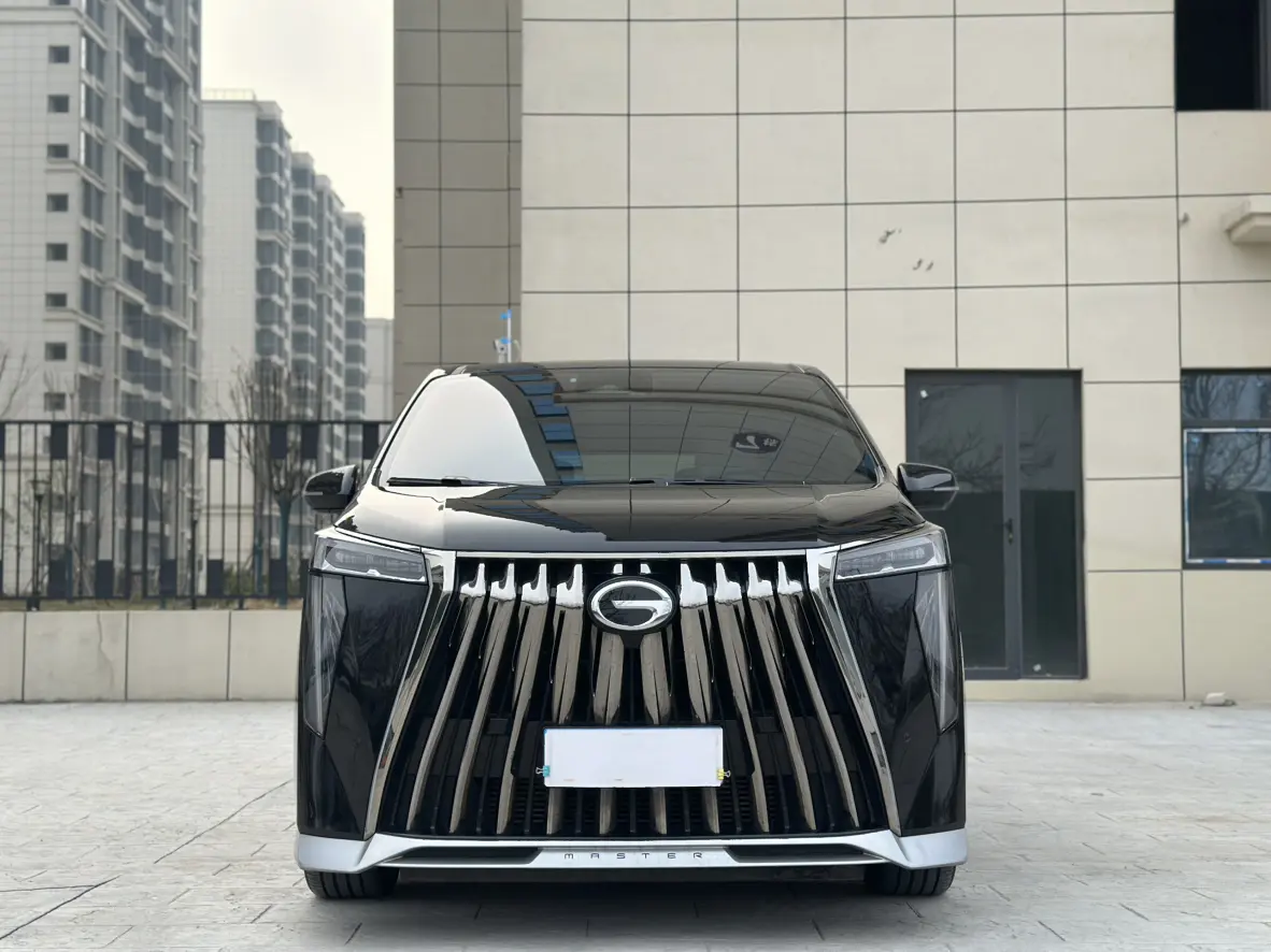 GAC Trumpchi M8  из Китая