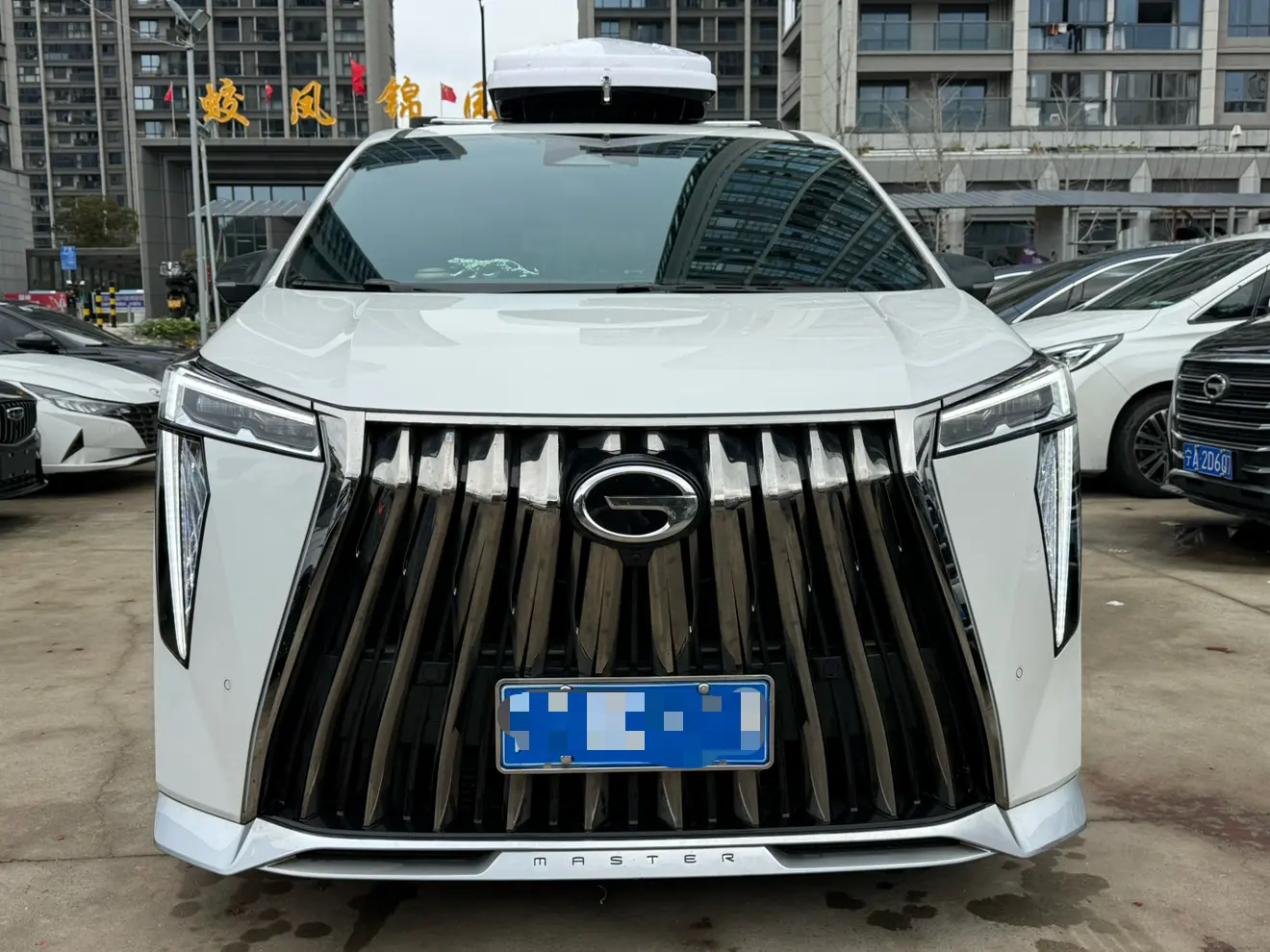 GAC Trumpchi M8  из Китая