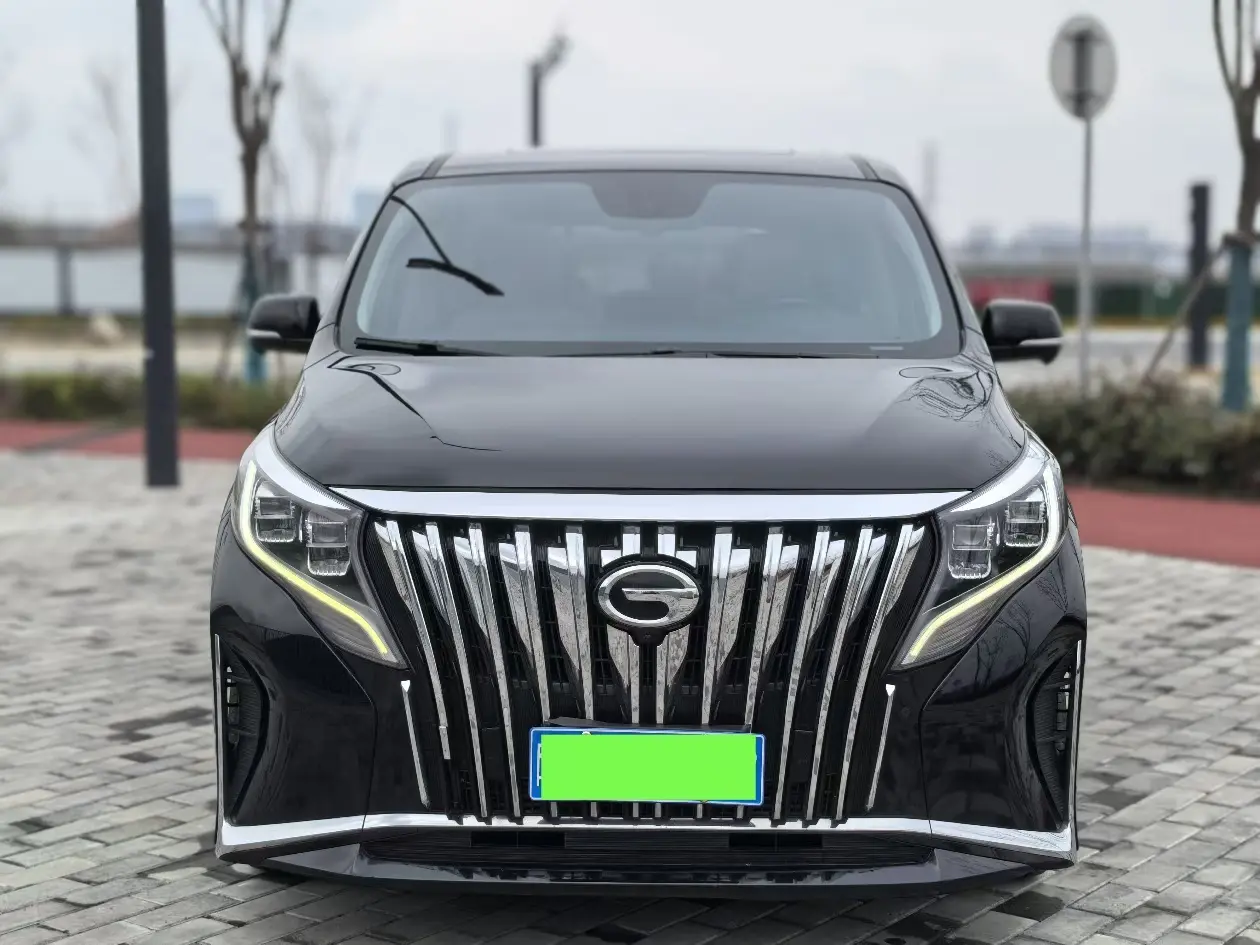 GAC Trumpchi M8  из Китая