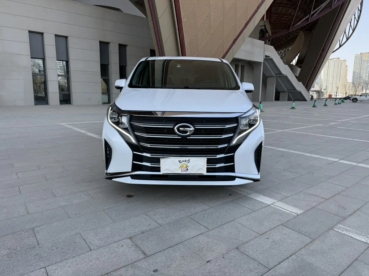 GAC Trumpchi M8  из Китая