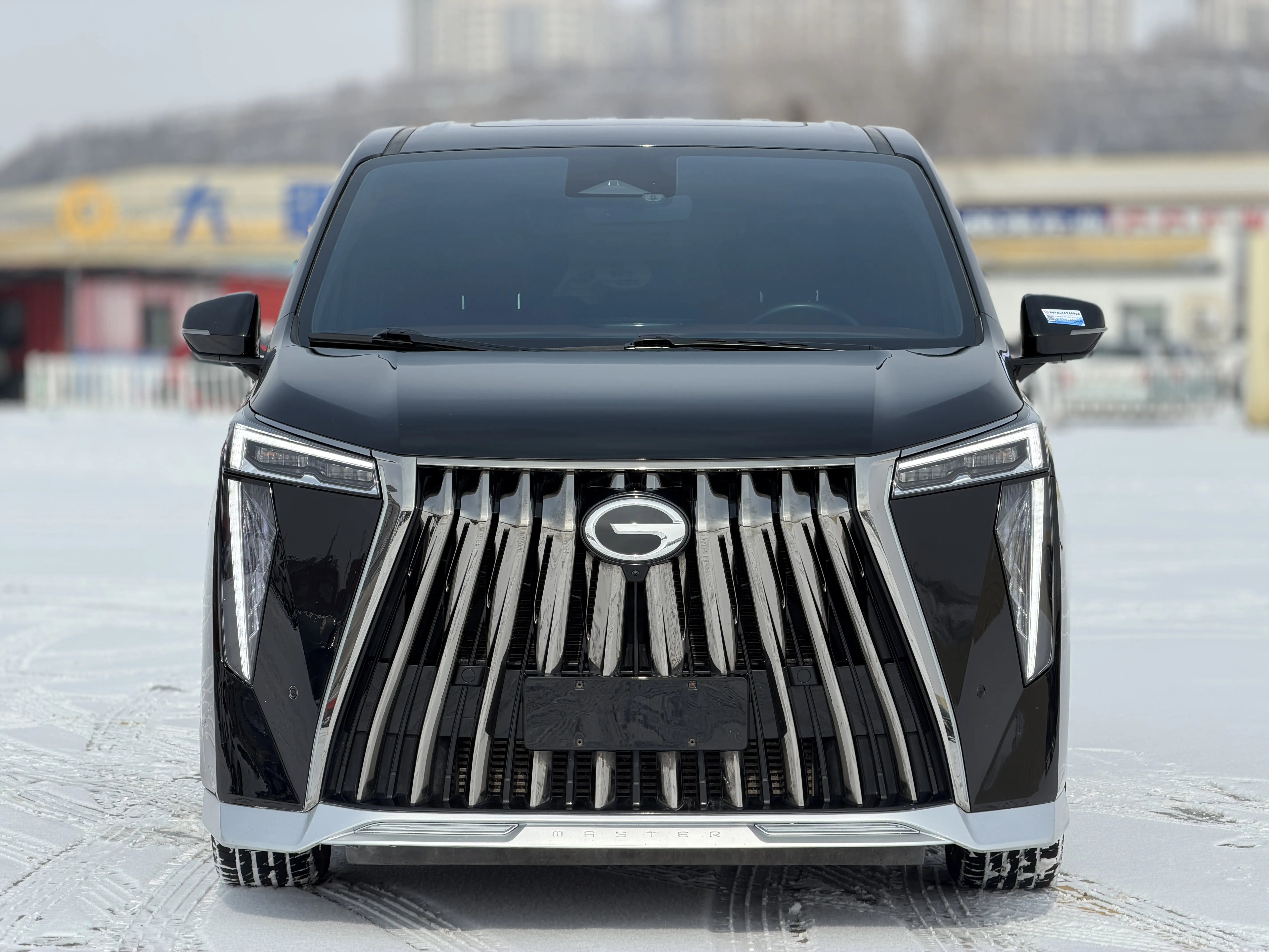 GAC Trumpchi M8  из Китая