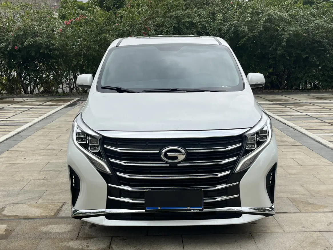 GAC Trumpchi M8  из Китая