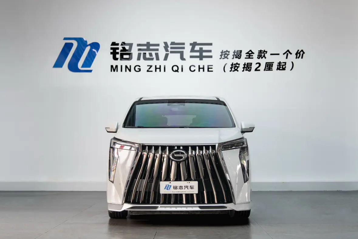 GAC Trumpchi M8  из Китая