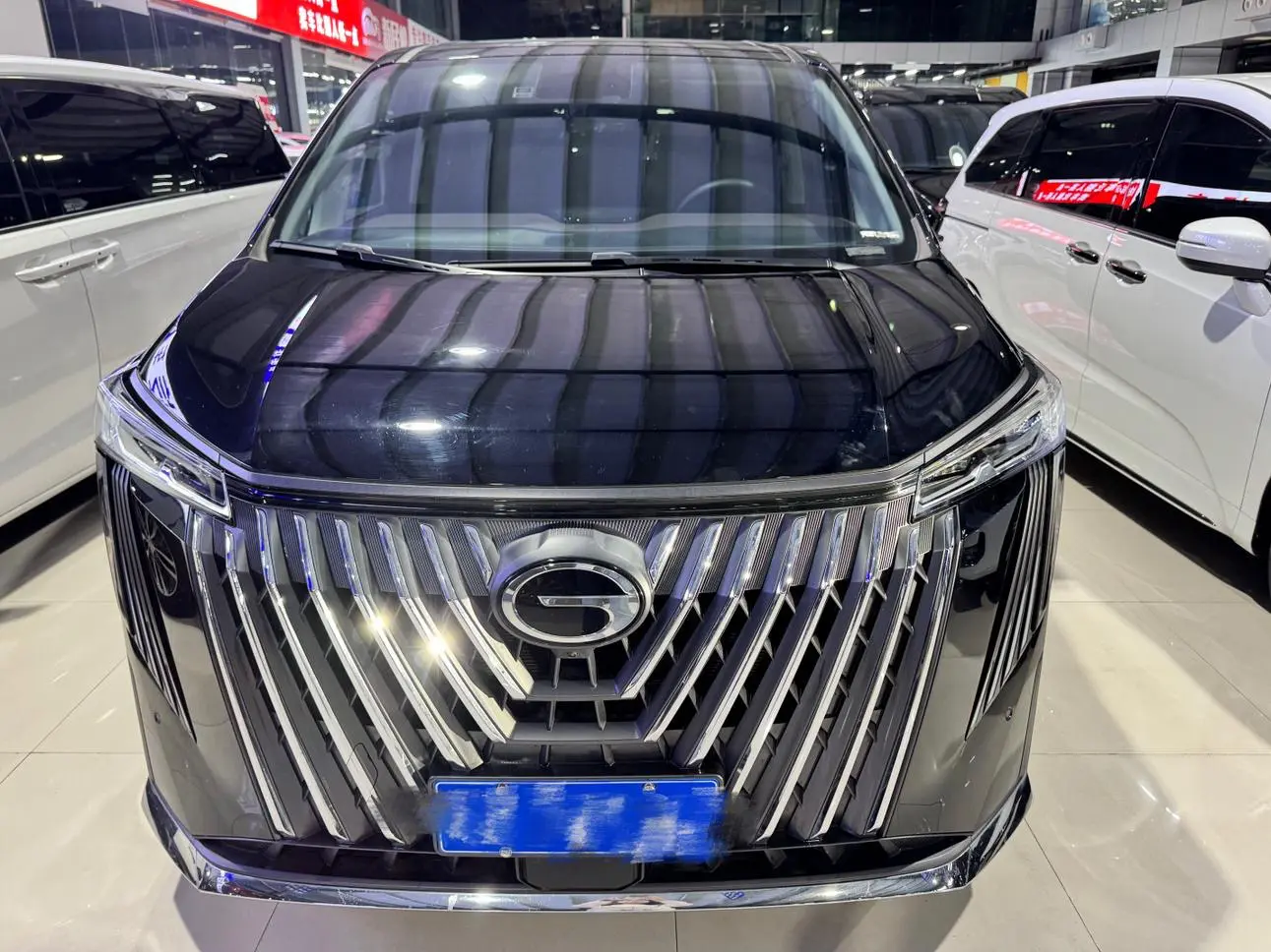 GAC Trumpchi M8  из Китая