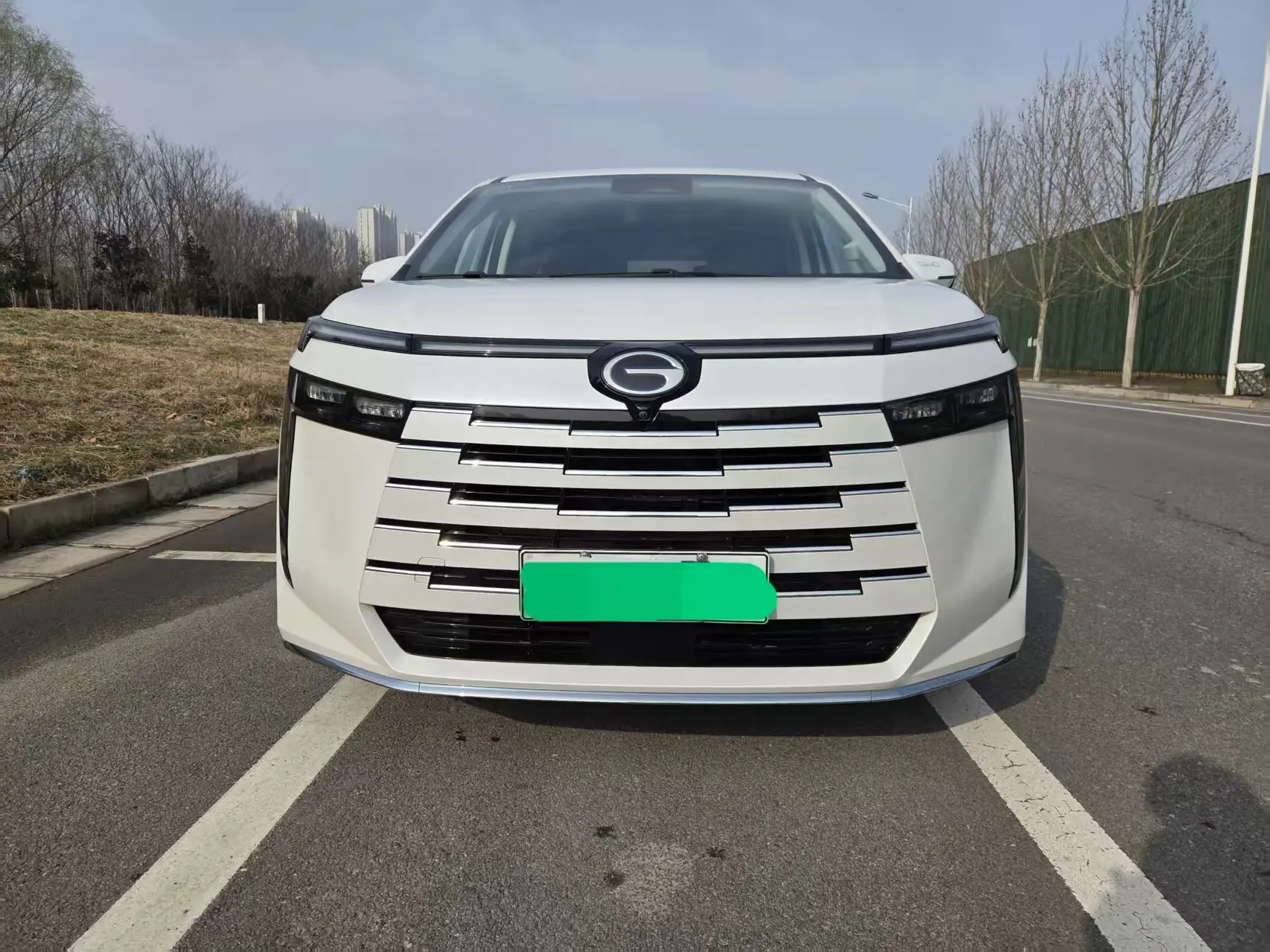 GAC Trumpchi E8 PHEV  из Китая
