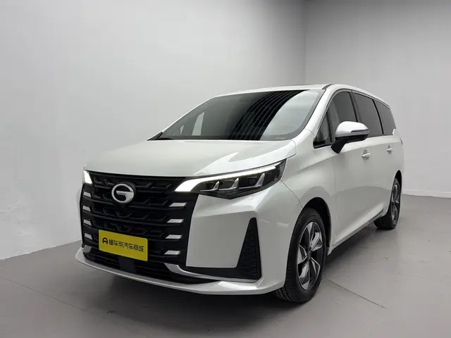 GAC Trumpchi M6  из Китая