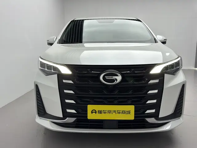 GAC Trumpchi M6  из Китая