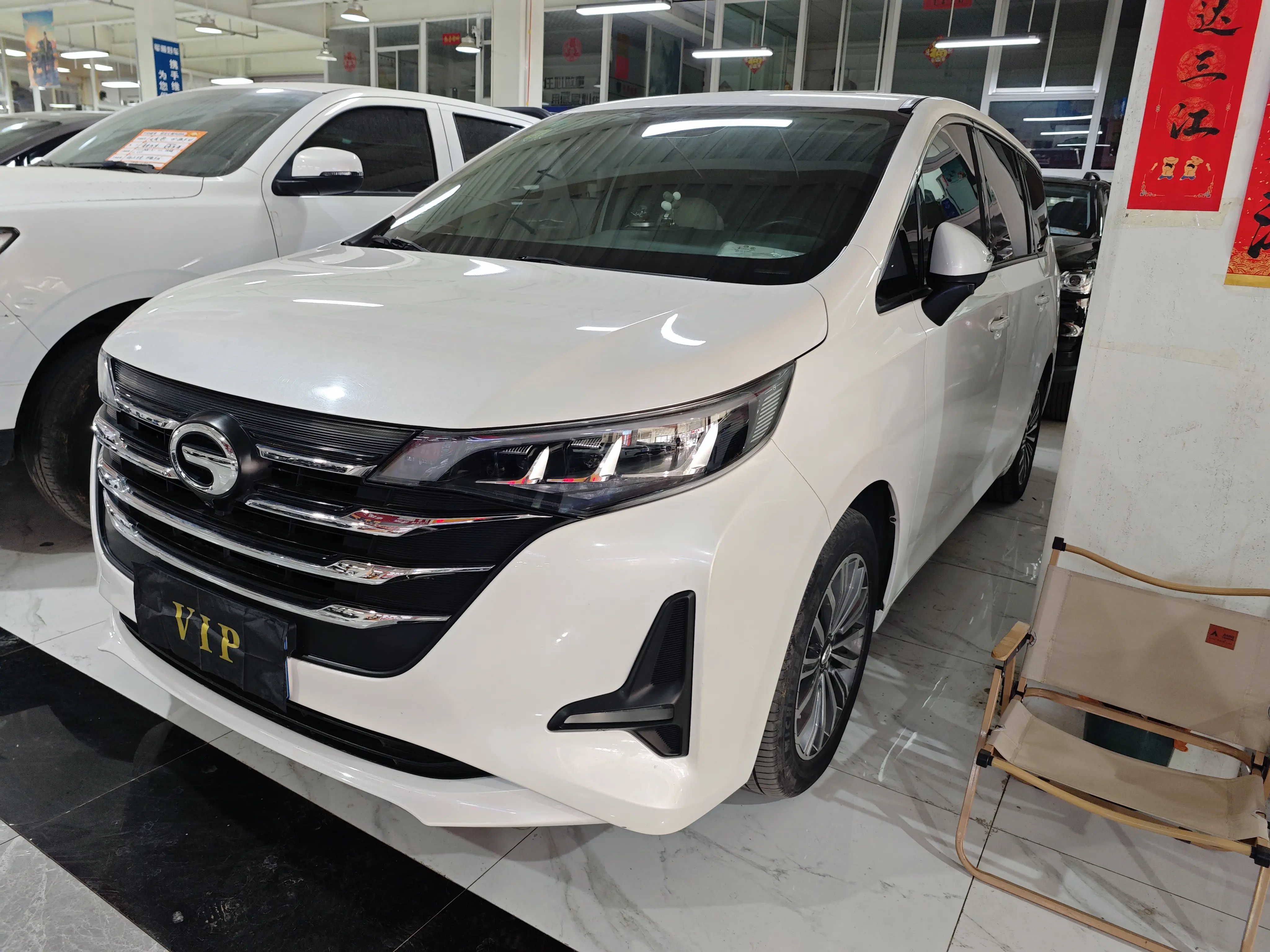GAC Trumpchi M6  из Китая
