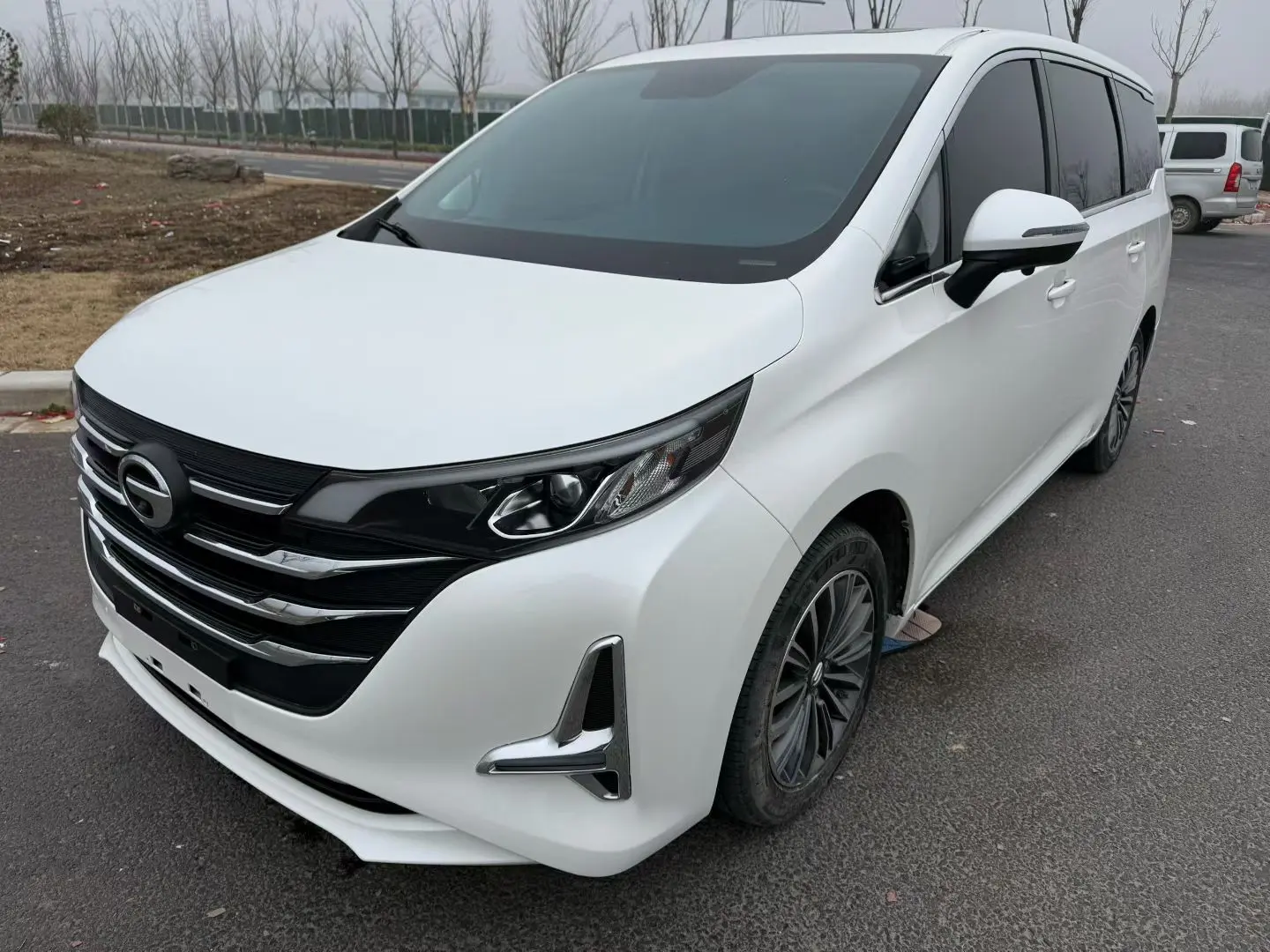 GAC Trumpchi M6  из Китая