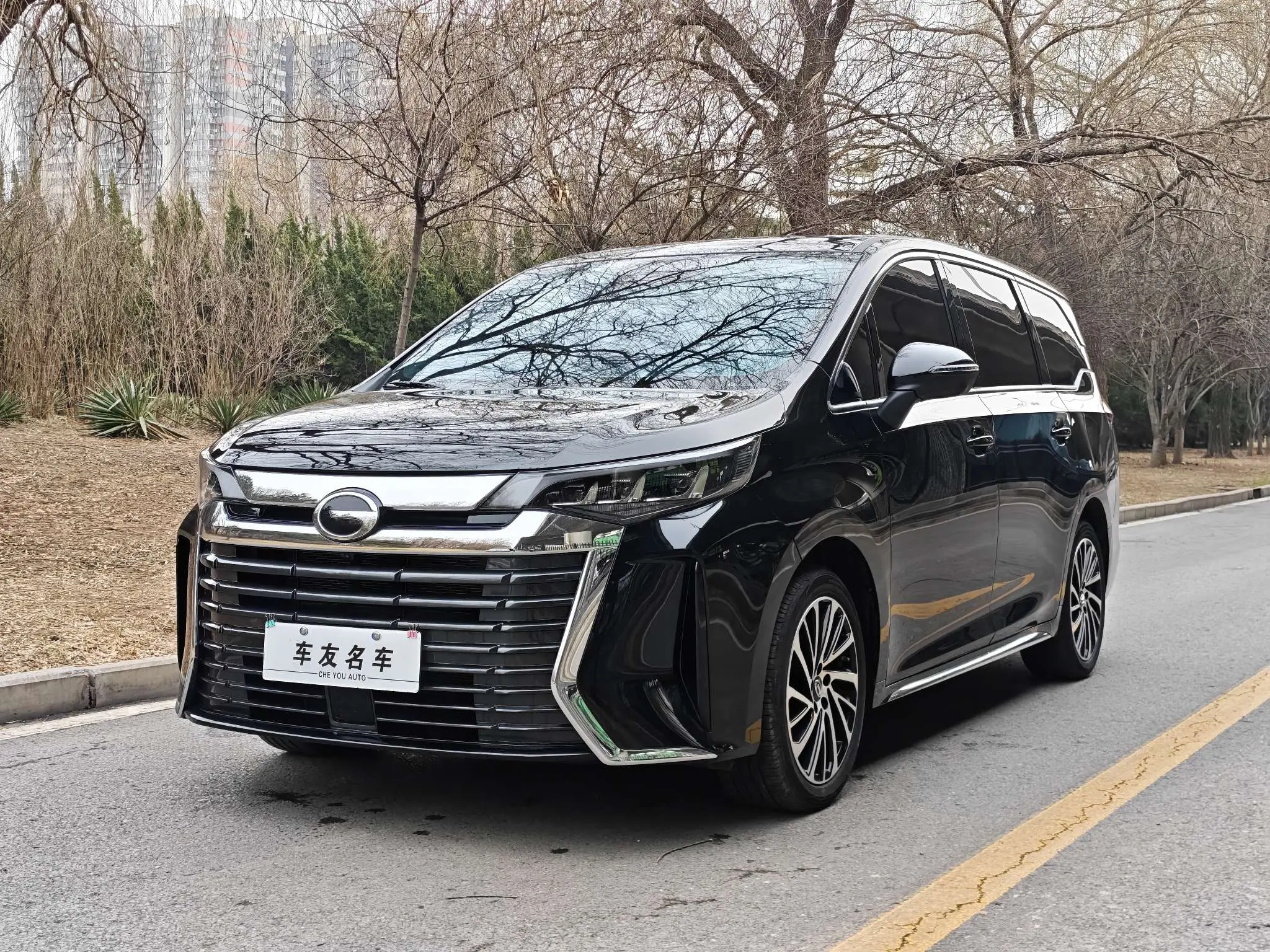 GAC Trumpchi M6  из Китая