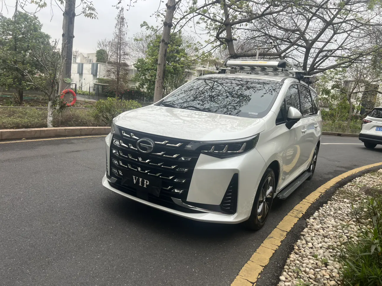 GAC Trumpchi M6  из Китая