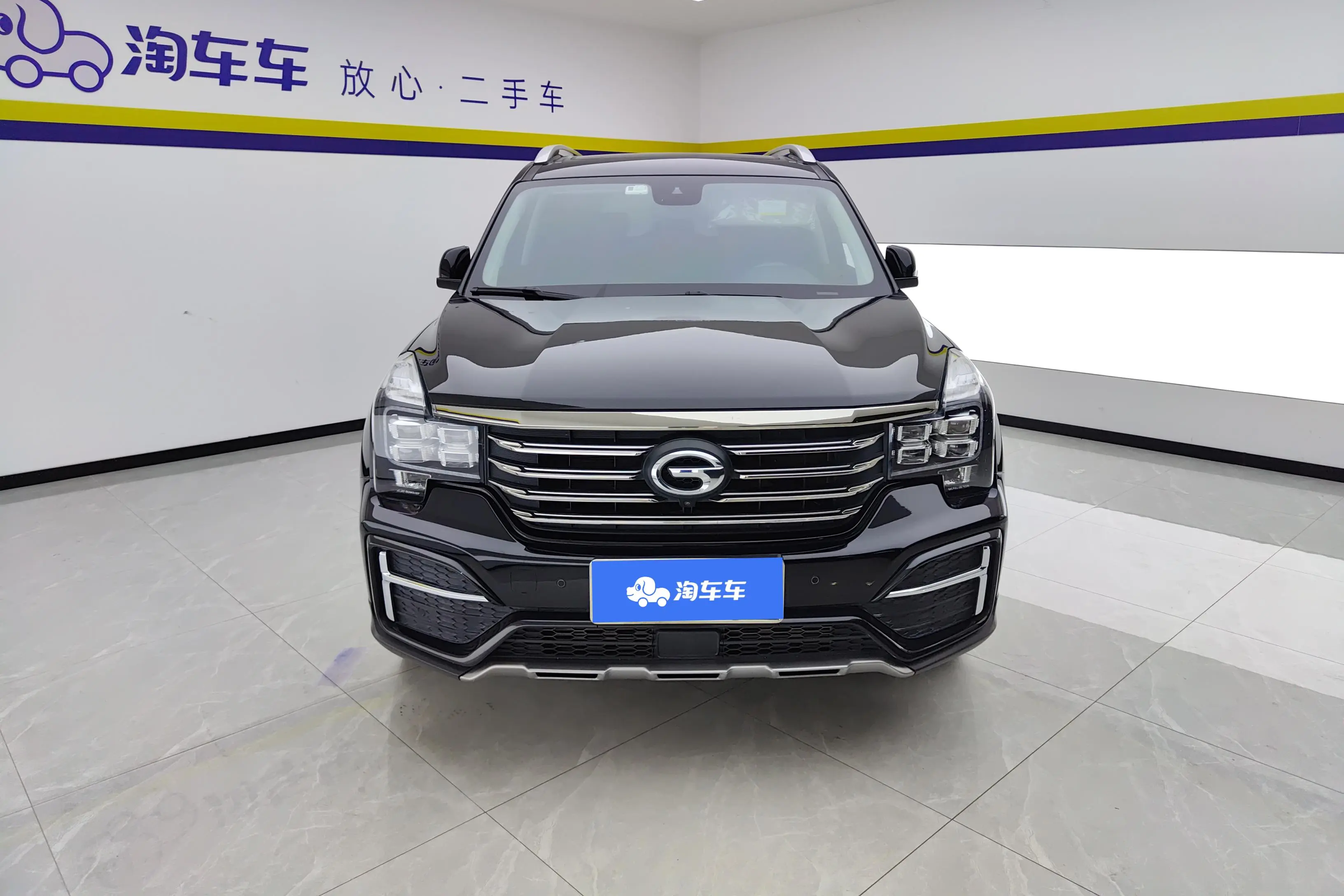 GAC Trumpchi GS8  из Китая