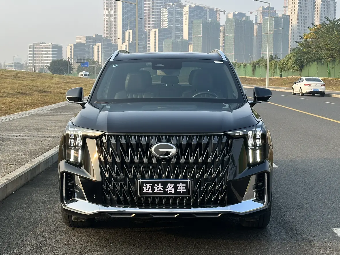 GAC Trumpchi GS8  из Китая
