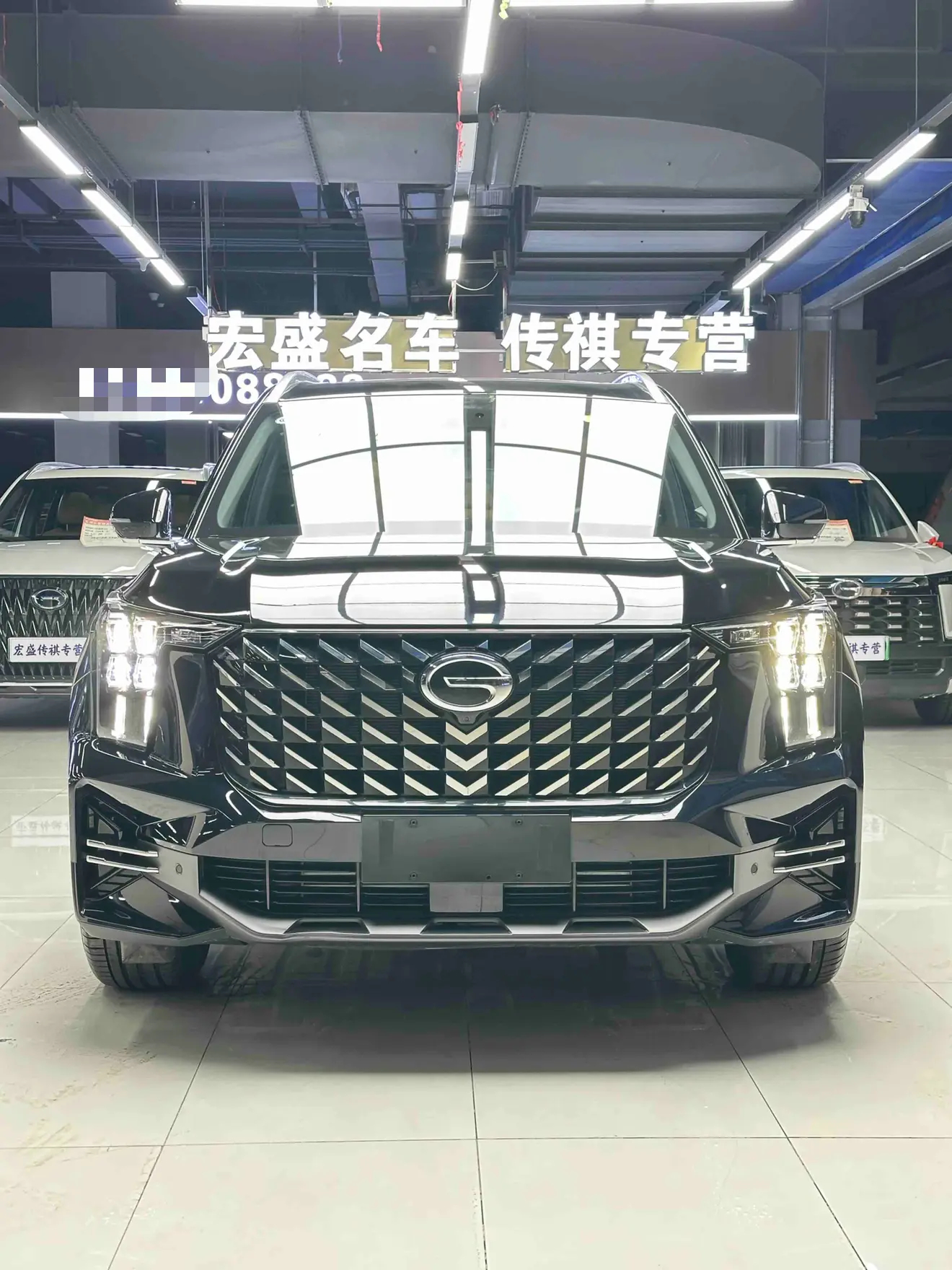 GAC Trumpchi GS8  из Китая