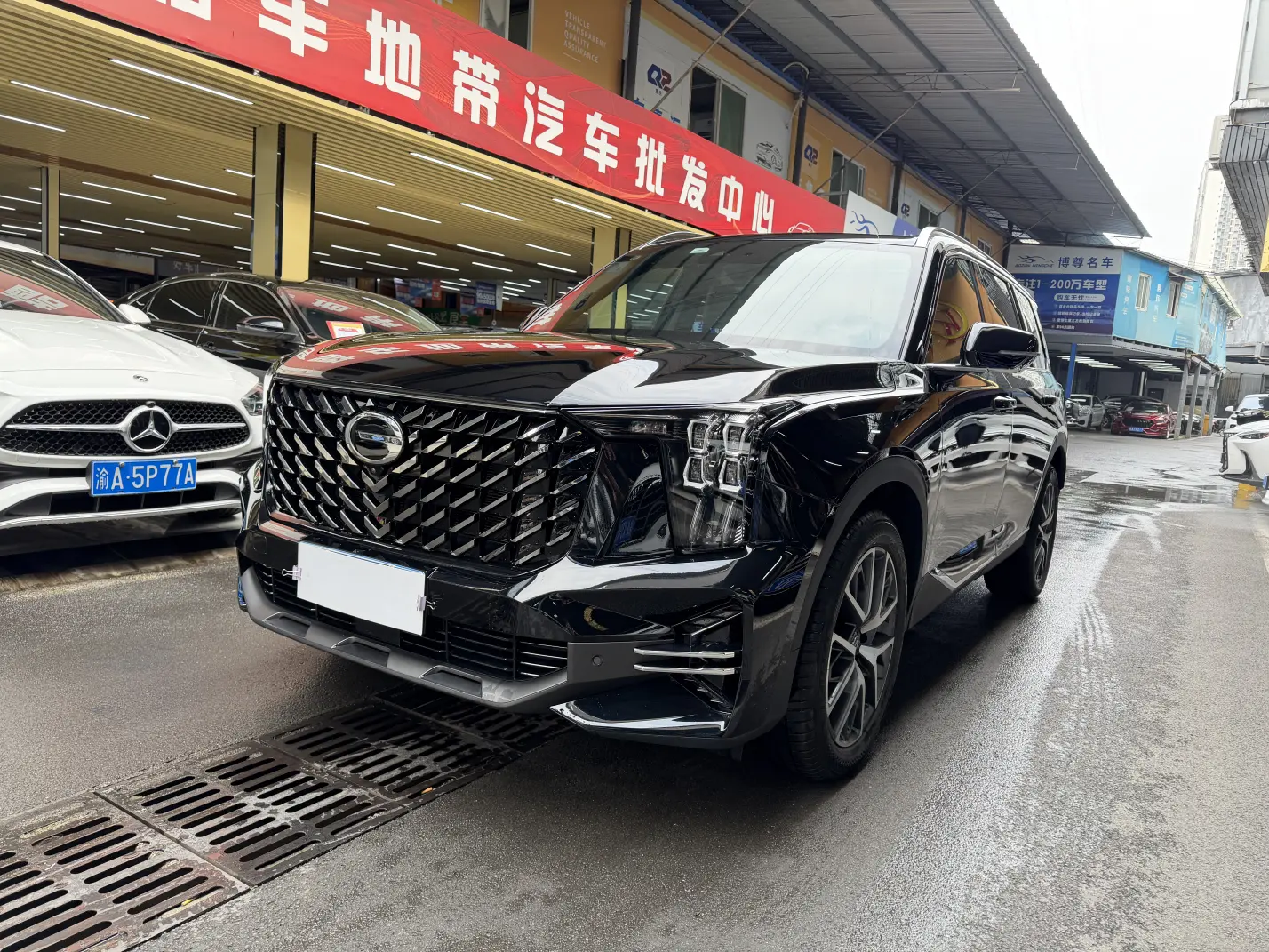 GAC Trumpchi GS8  из Китая