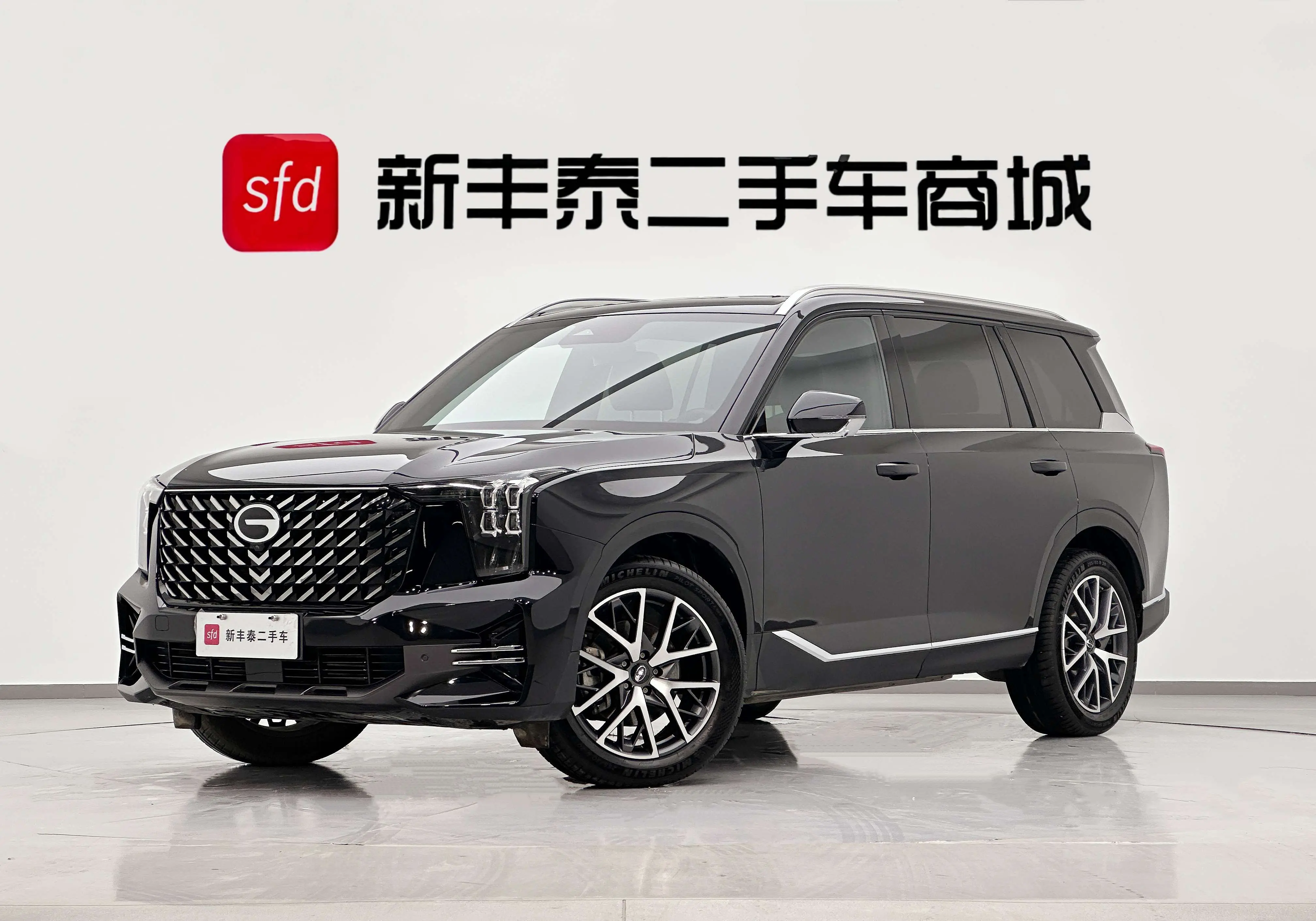 GAC Trumpchi GS8  из Китая