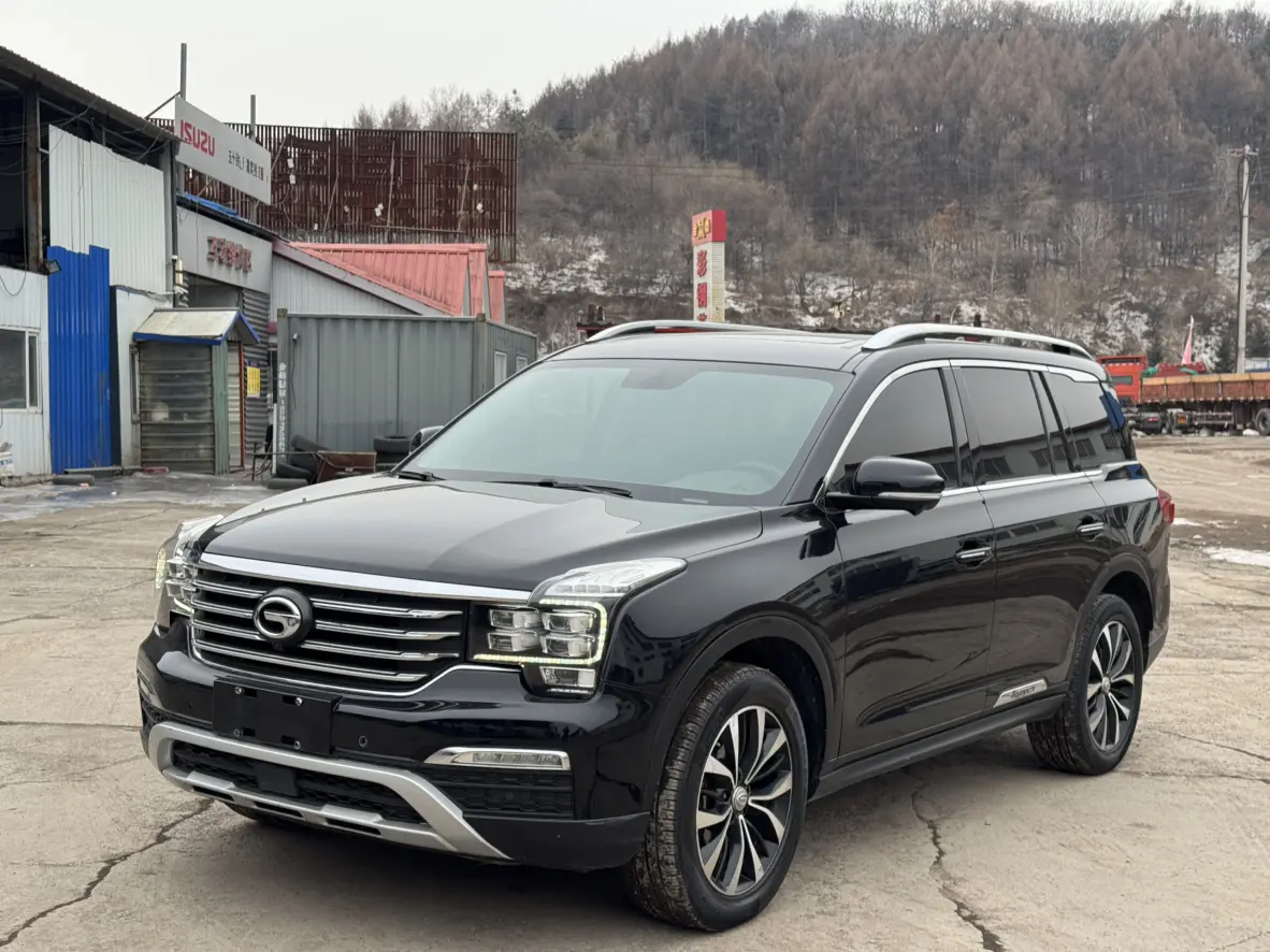 GAC Trumpchi GS8  из Китая