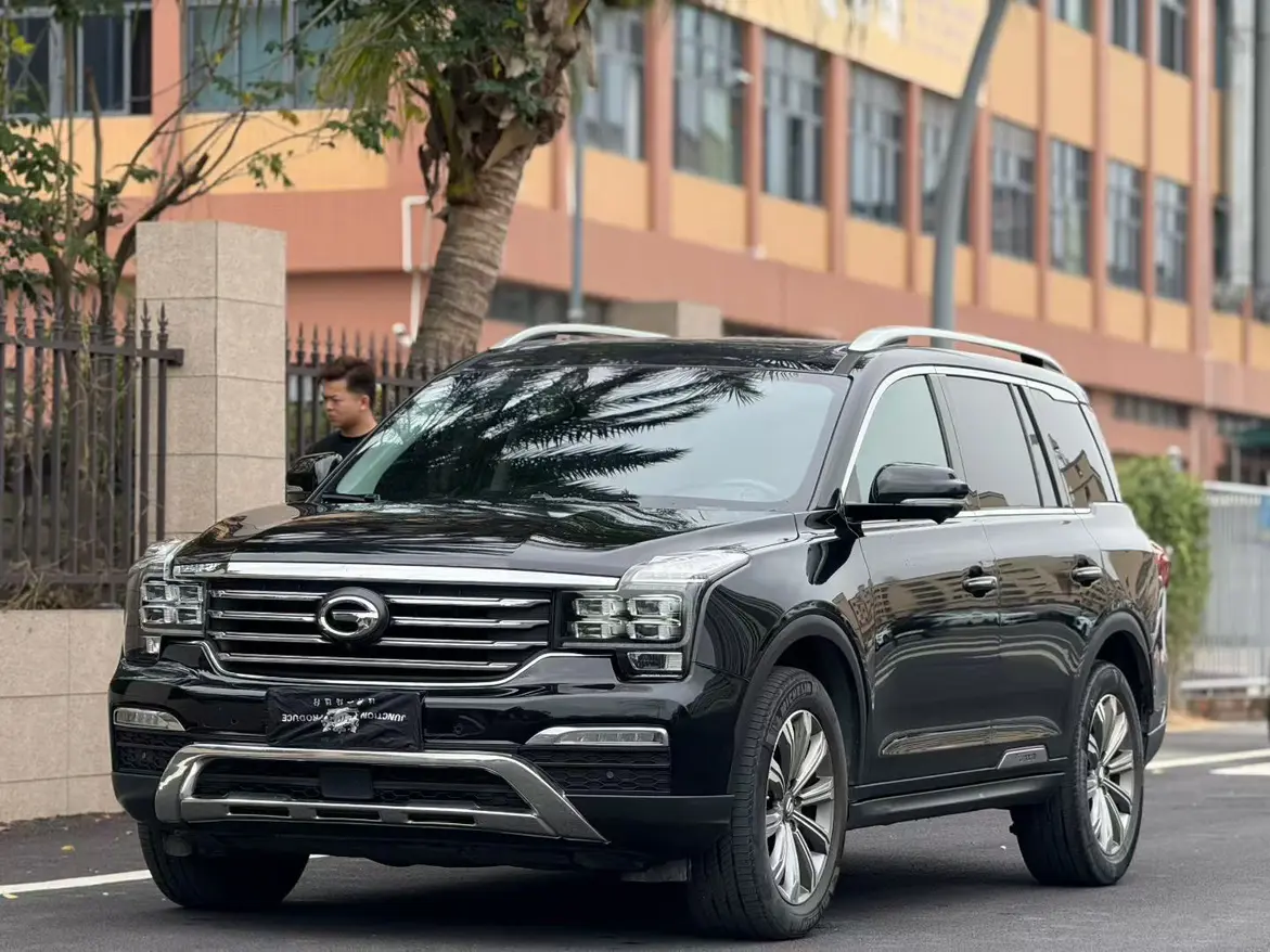 GAC Trumpchi GS8  из Китая