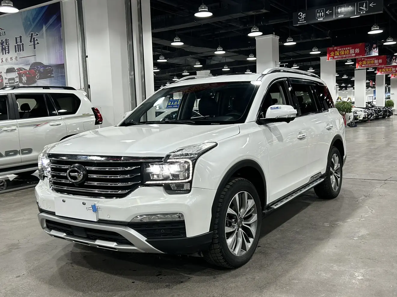 GAC Trumpchi GS8  из Китая