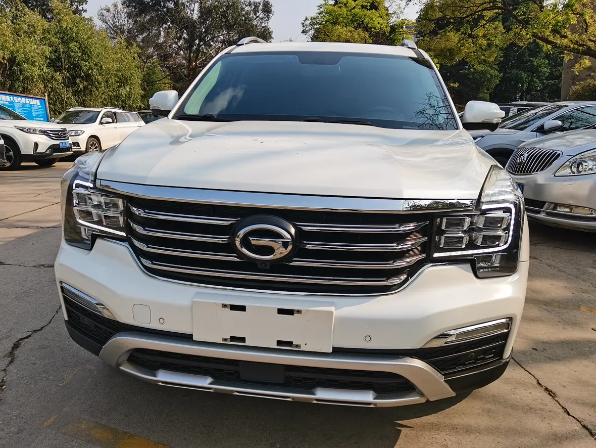 GAC Trumpchi GS8  из Китая