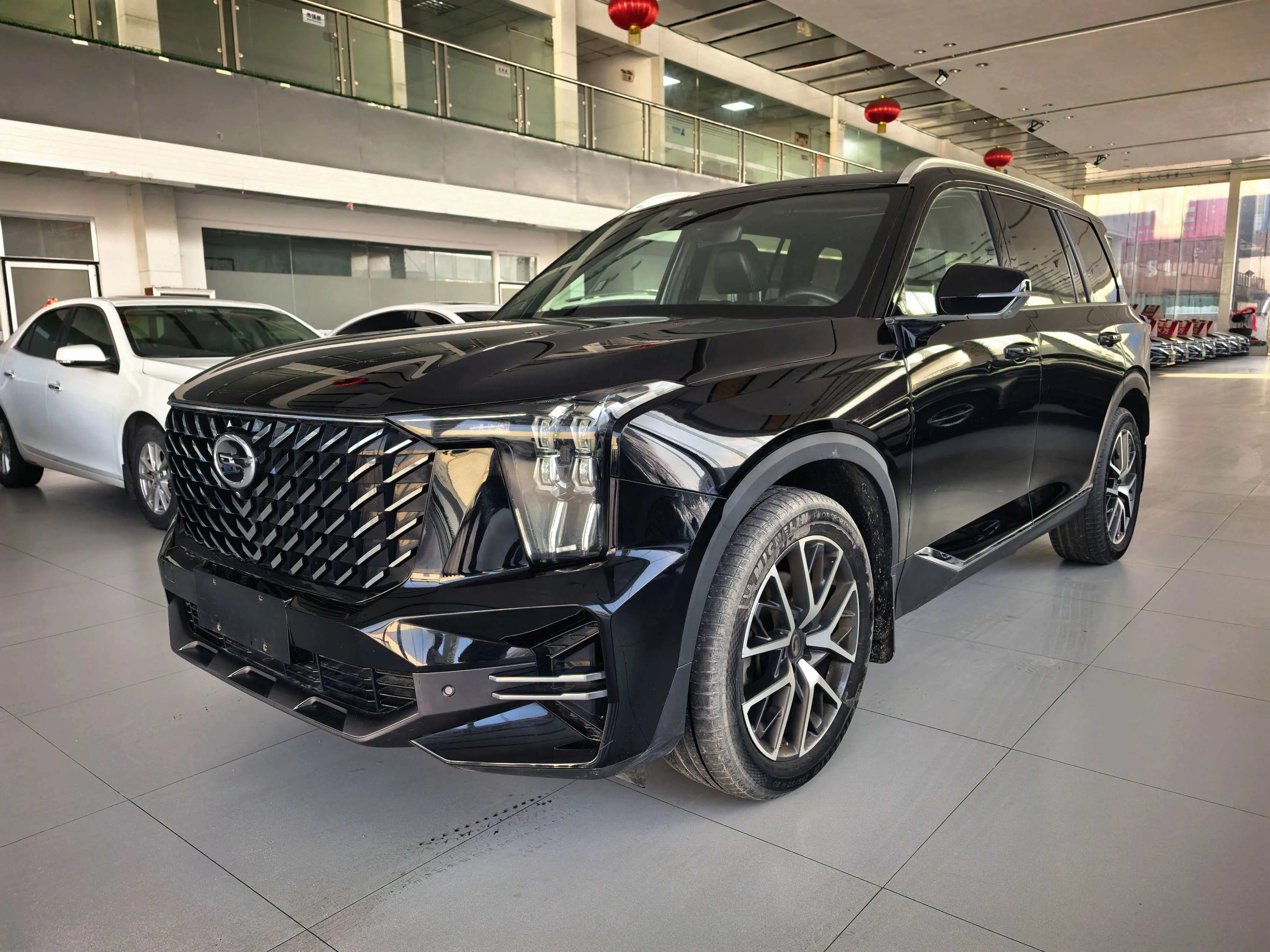 GAC Trumpchi GS8  из Китая