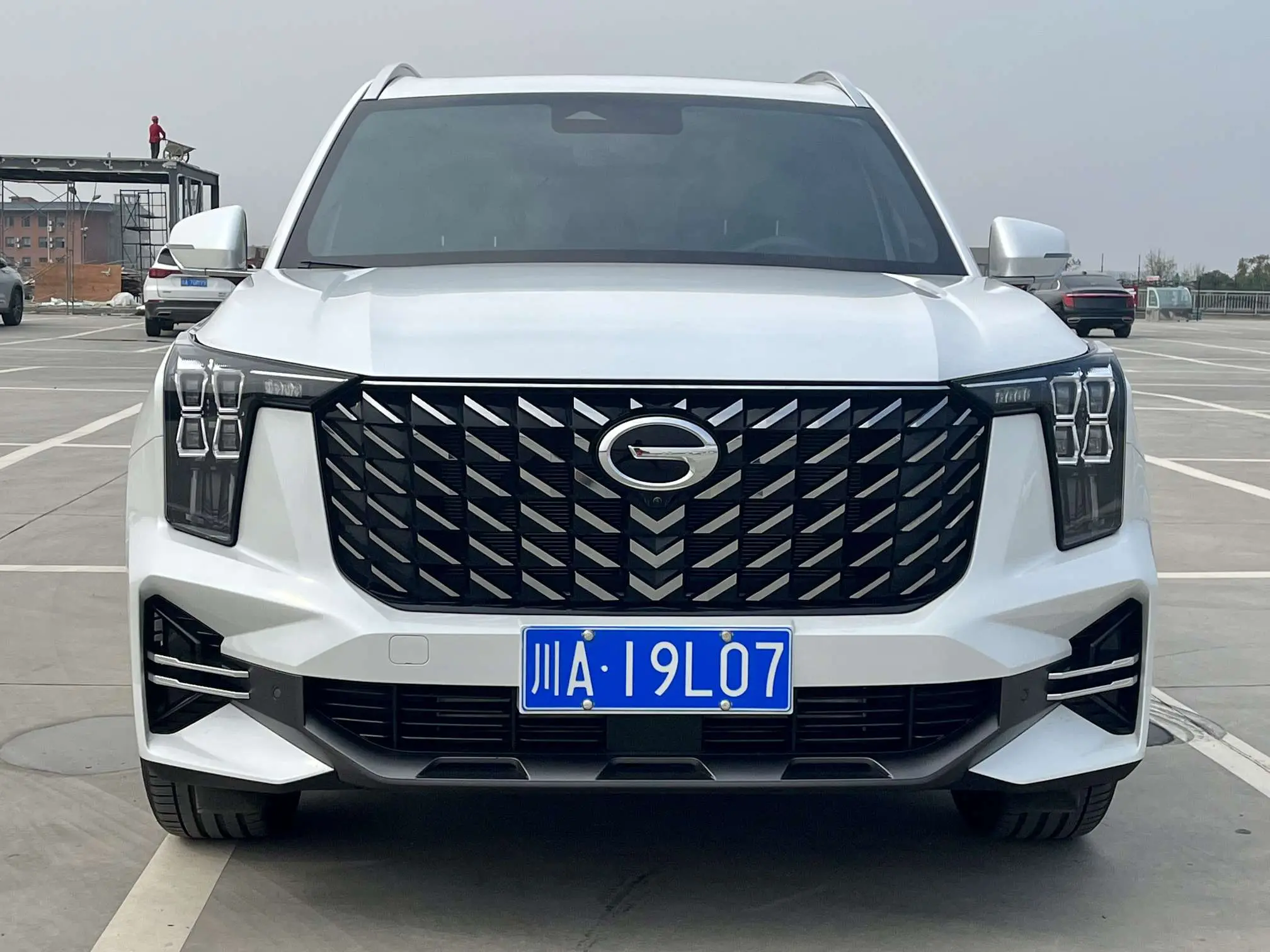 GAC Trumpchi GS8  из Китая