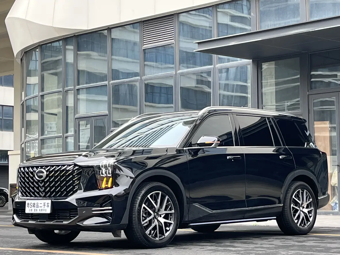 GAC Trumpchi GS8  из Китая