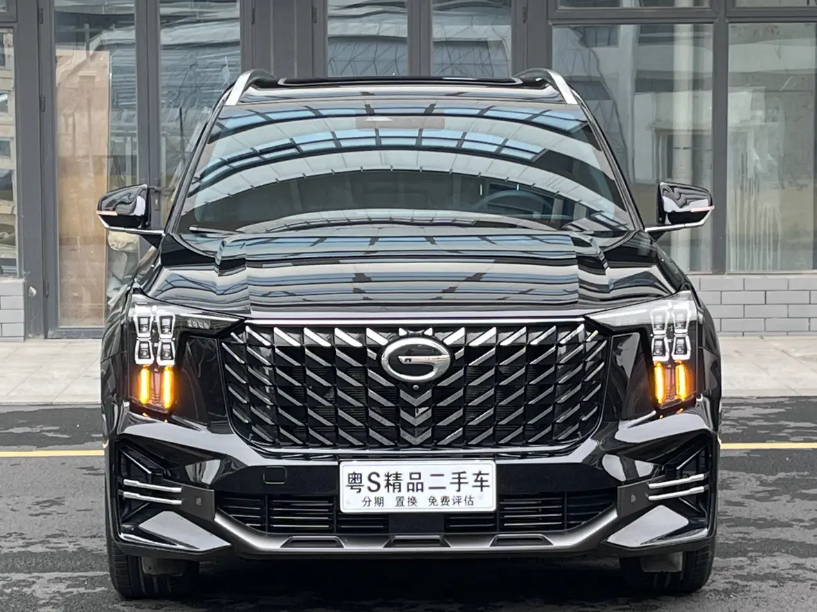 GAC Trumpchi GS8  из Китая