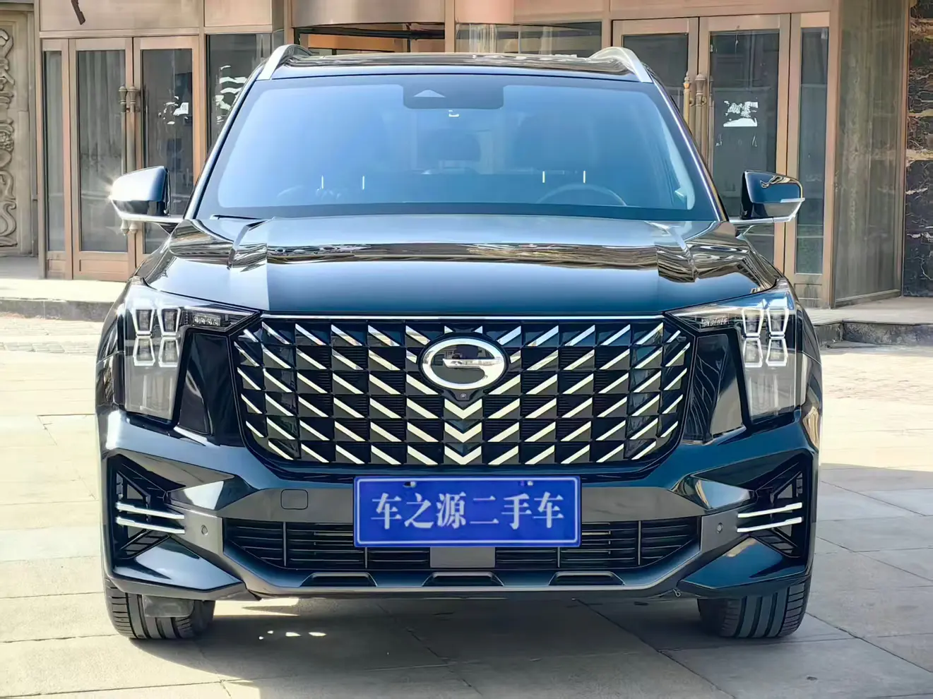 GAC Trumpchi GS8  из Китая