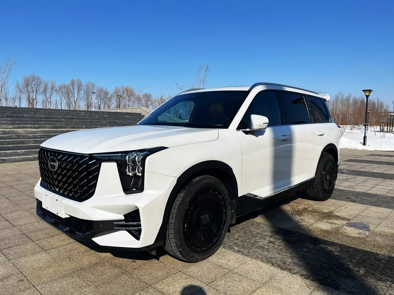 GAC Trumpchi GS8  из Китая