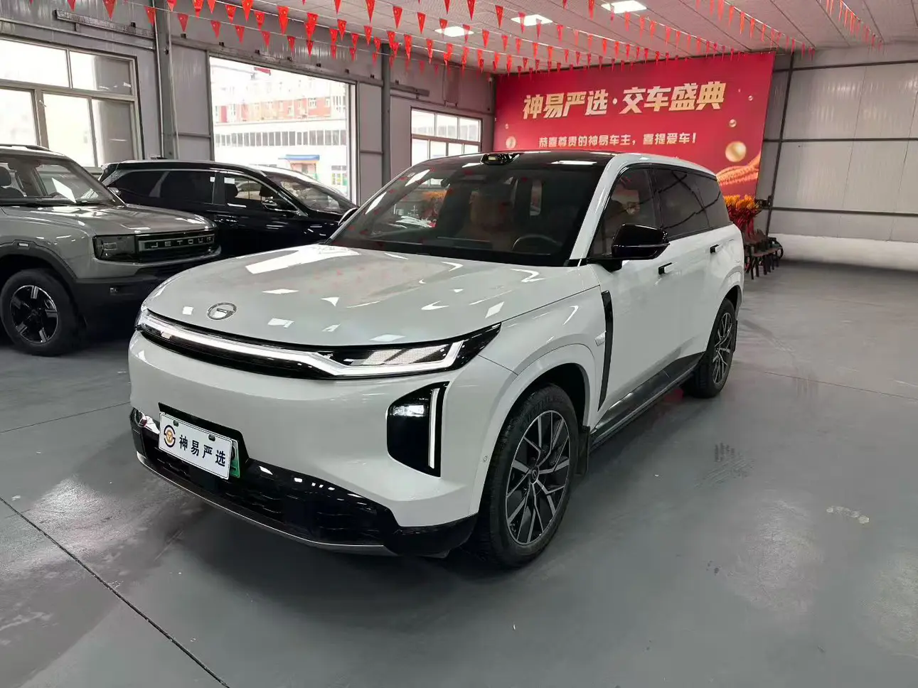 GAC Trumpchi Yearning S7  из Китая