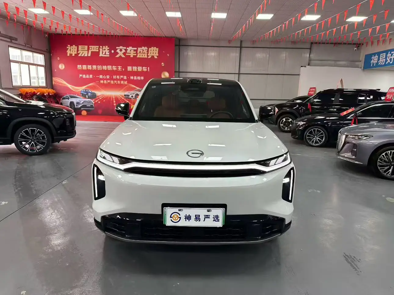 GAC Trumpchi Yearning S7  из Китая