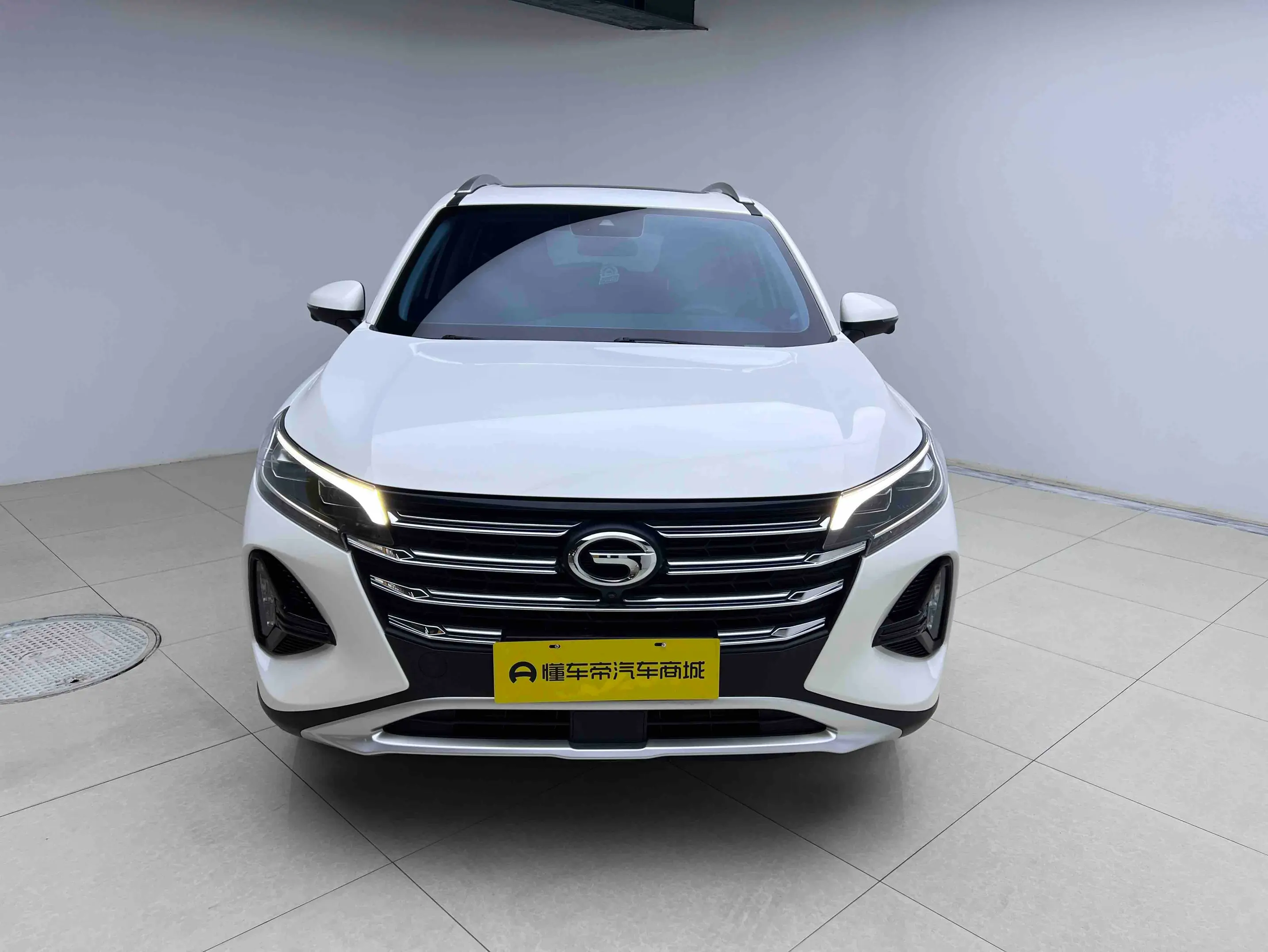 GAC Trumpchi GS4  из Китая