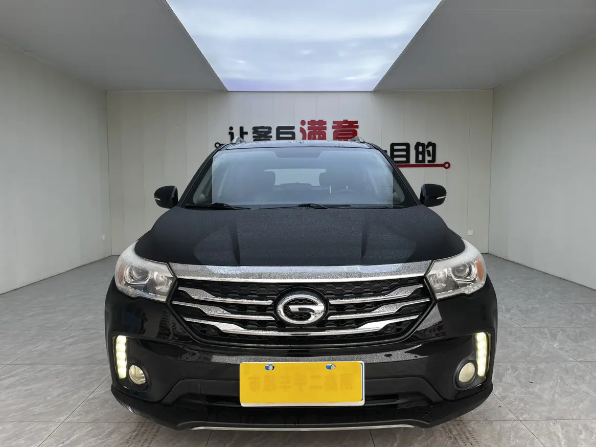GAC Trumpchi GS4  из Китая