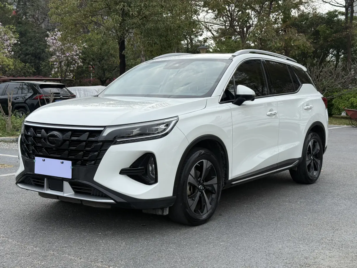 GAC Trumpchi GS4  из Китая