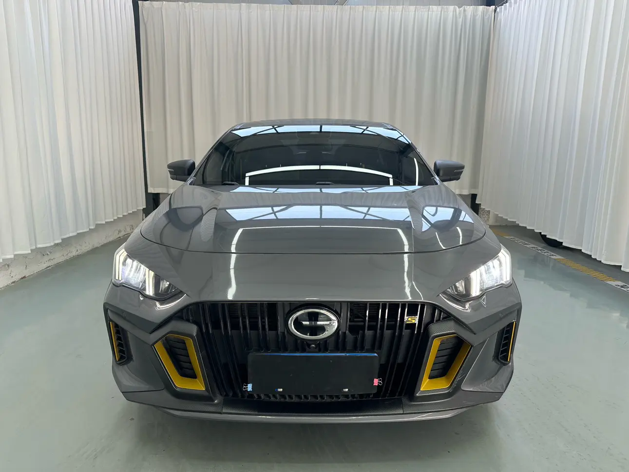 GAC Shadow Leopard  из Китая