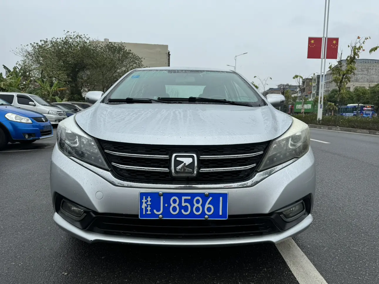 Zotye Z300  из Китая