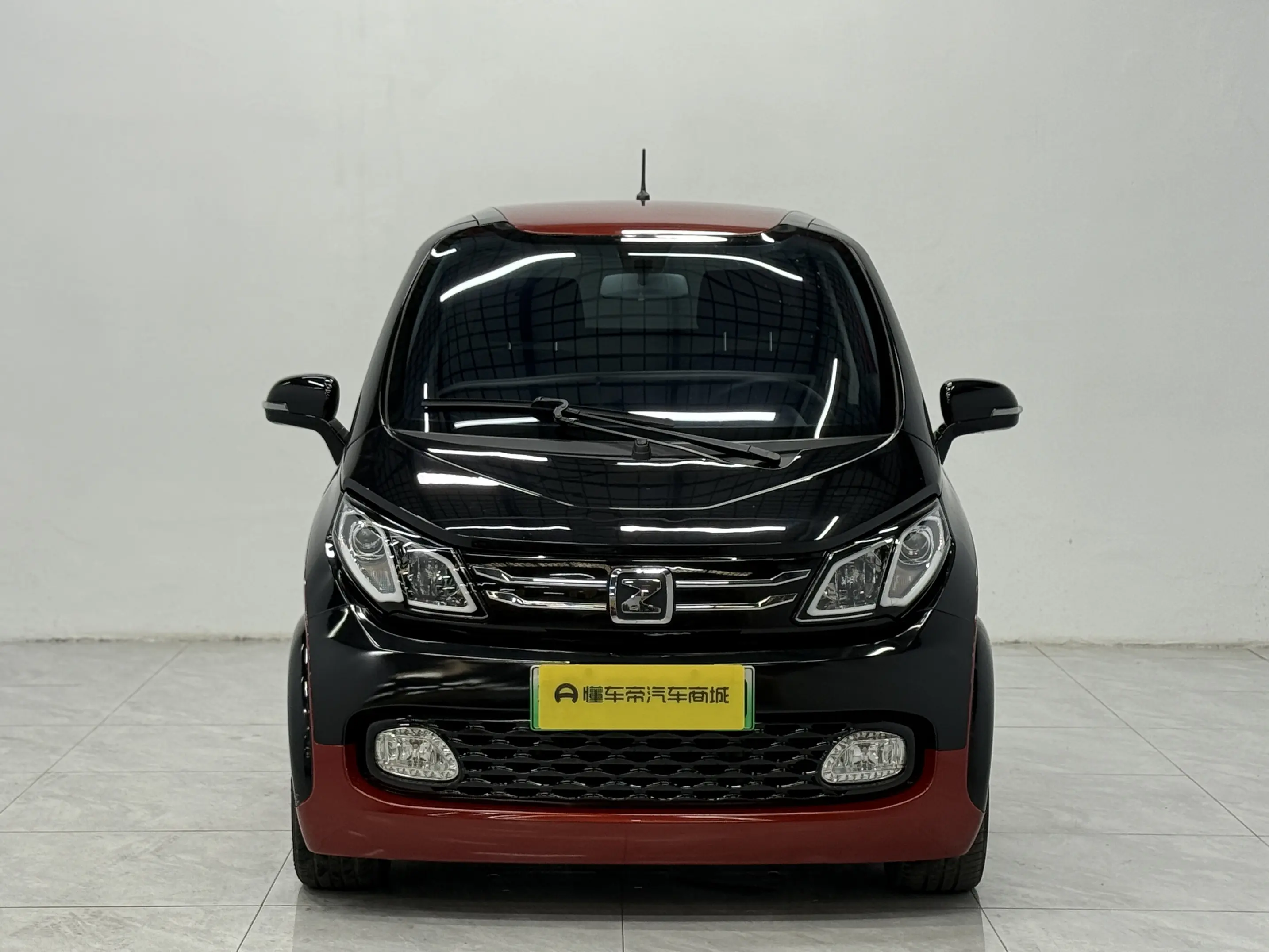 Zotye E200  из Китая