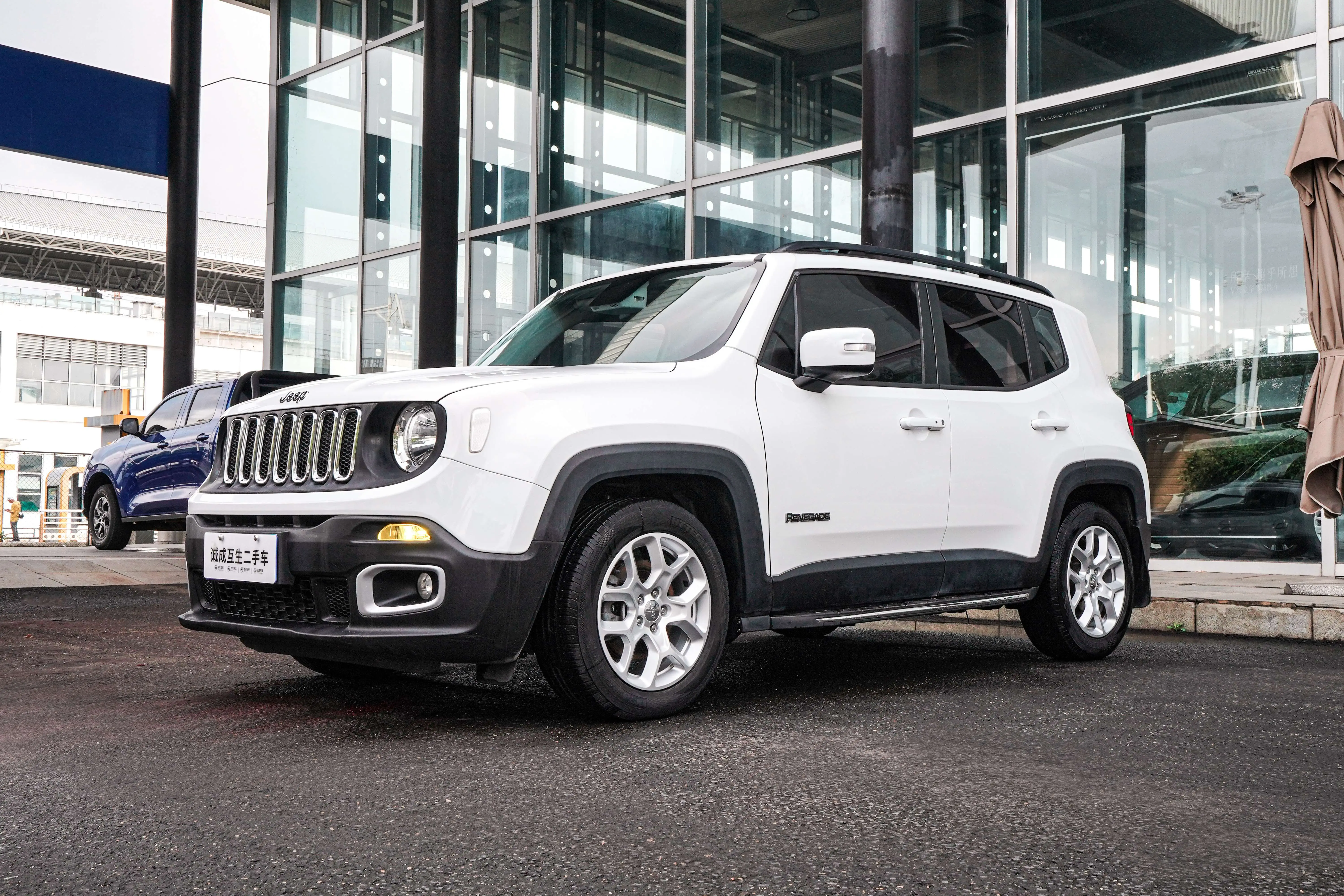 Jeep Freeman