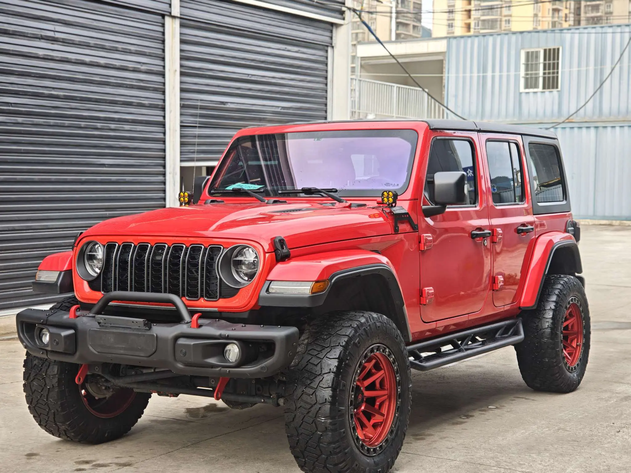 Jeep Wrangler  из Китая