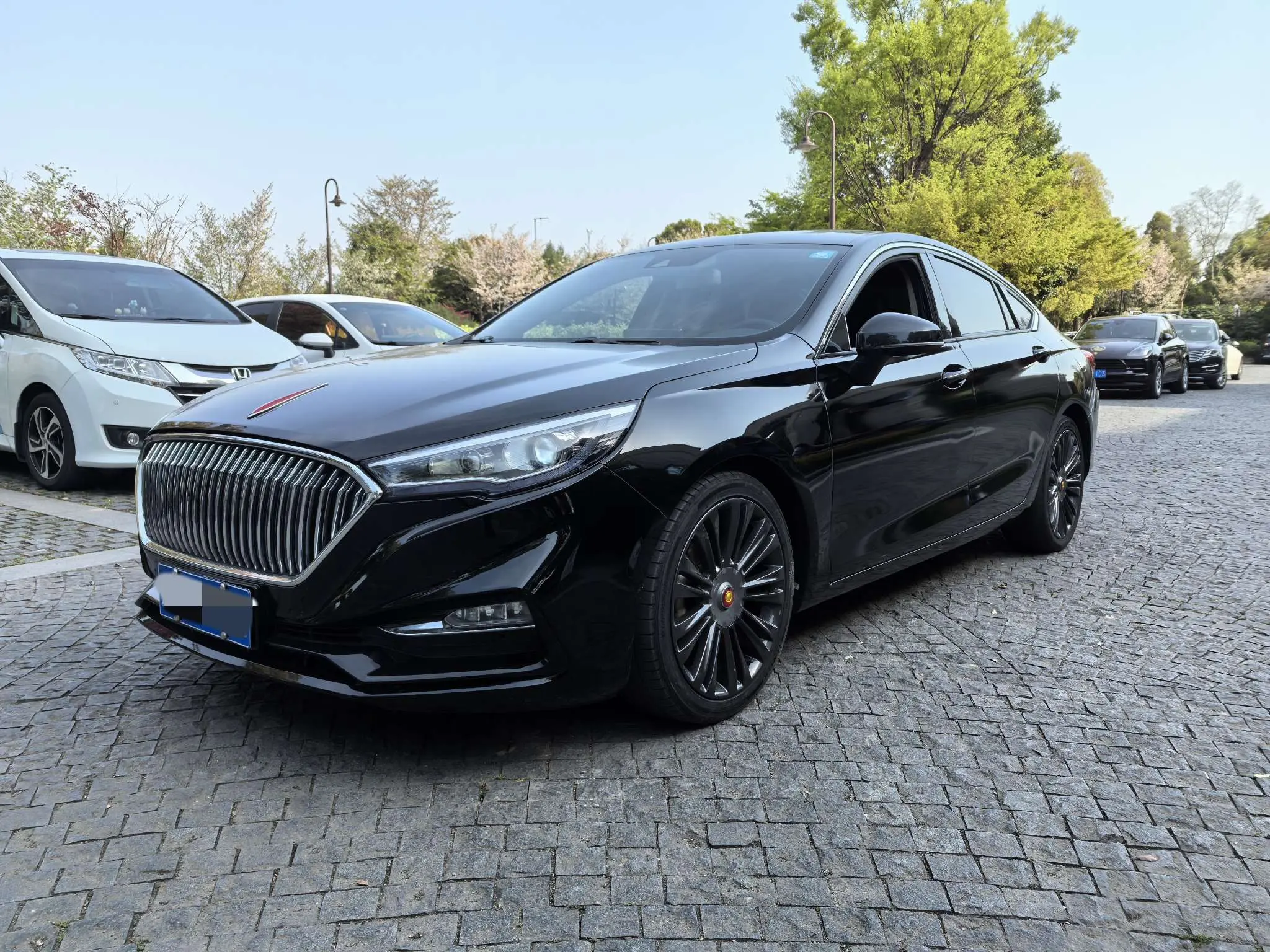 Hongqi H5 classic  из Китая