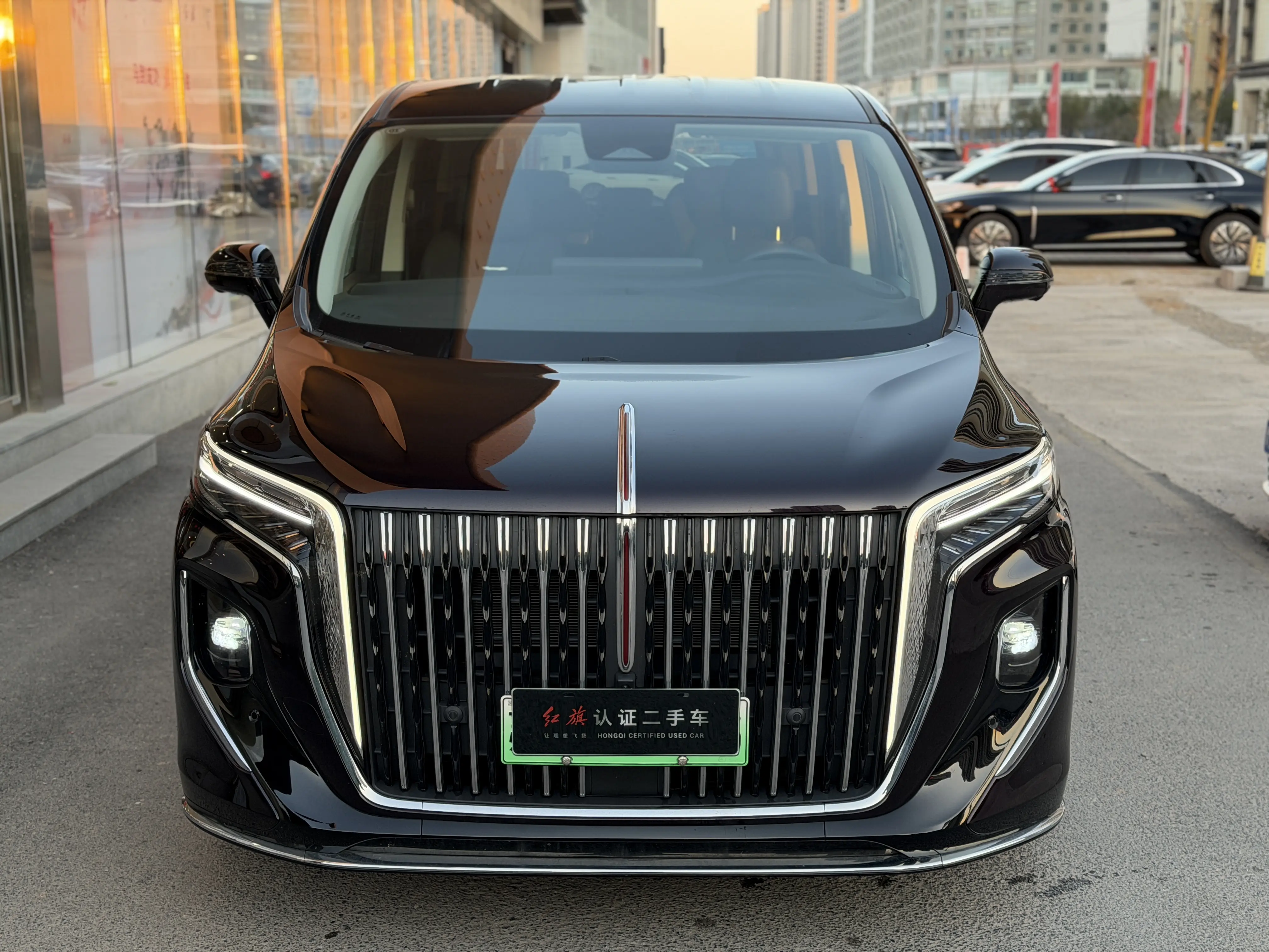 Hongqi HQ9 PHEV  из Китая