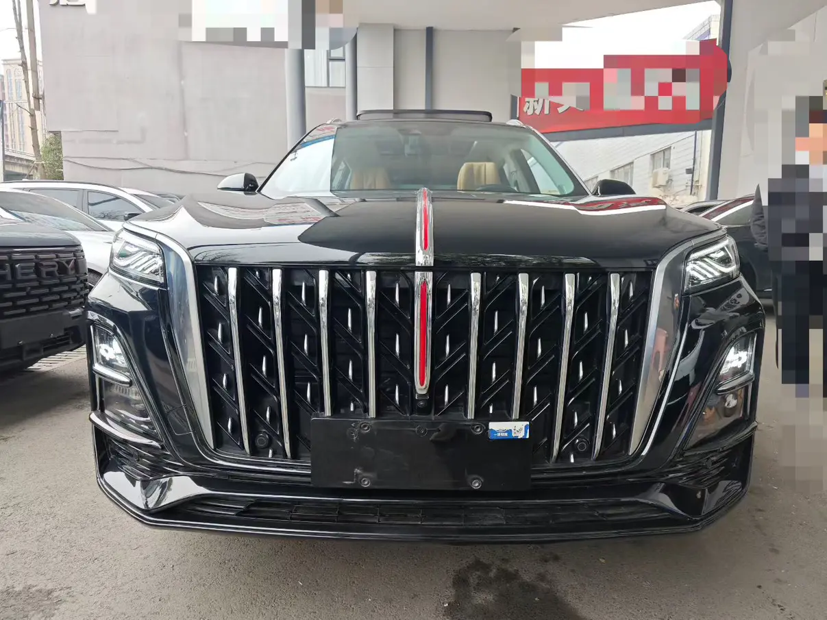 Hongqi HS5  из Китая