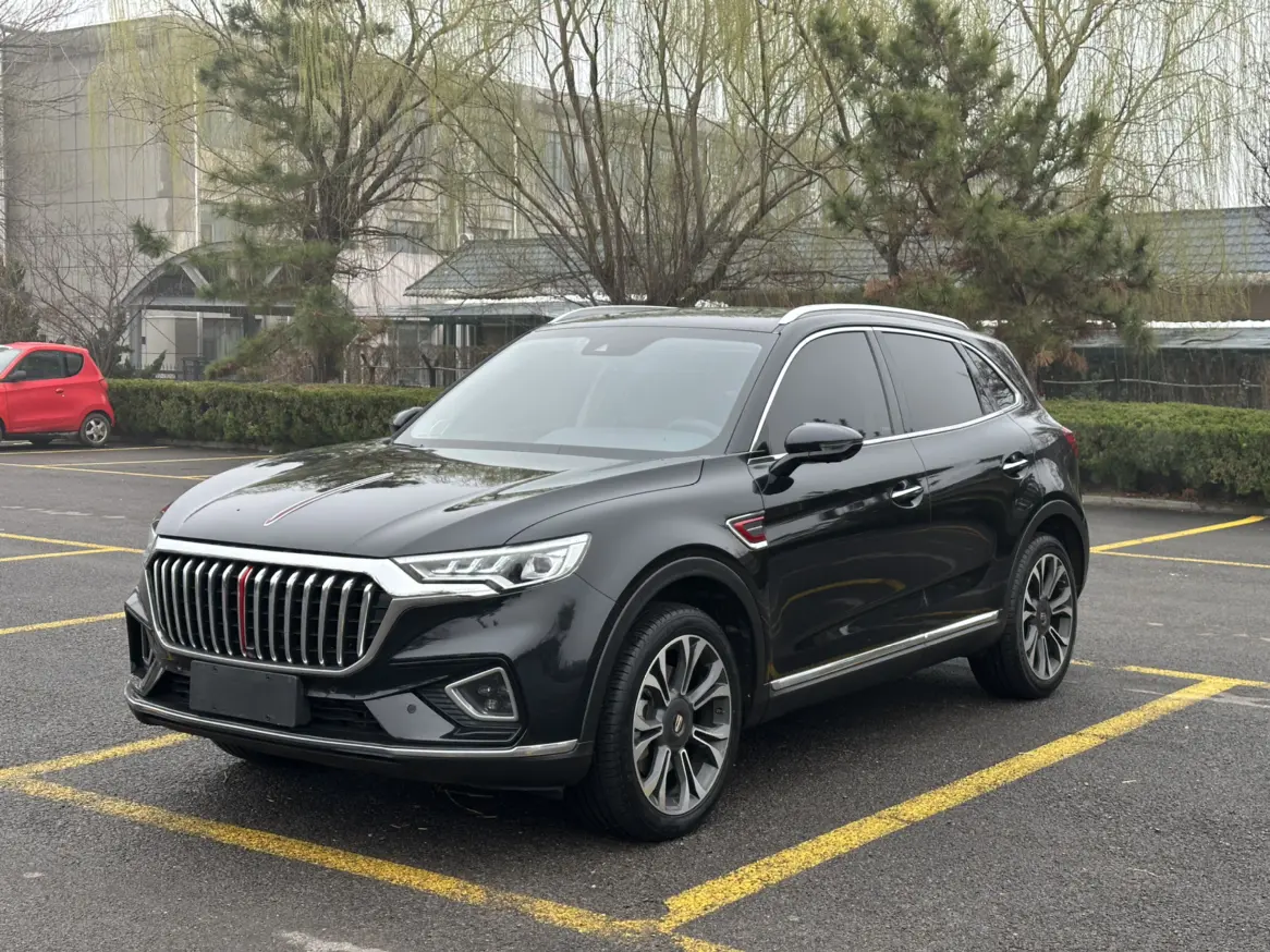 Hongqi HS5  из Китая