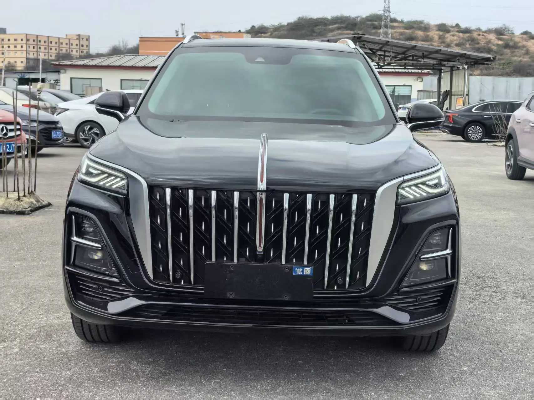 Hongqi HS5  из Китая