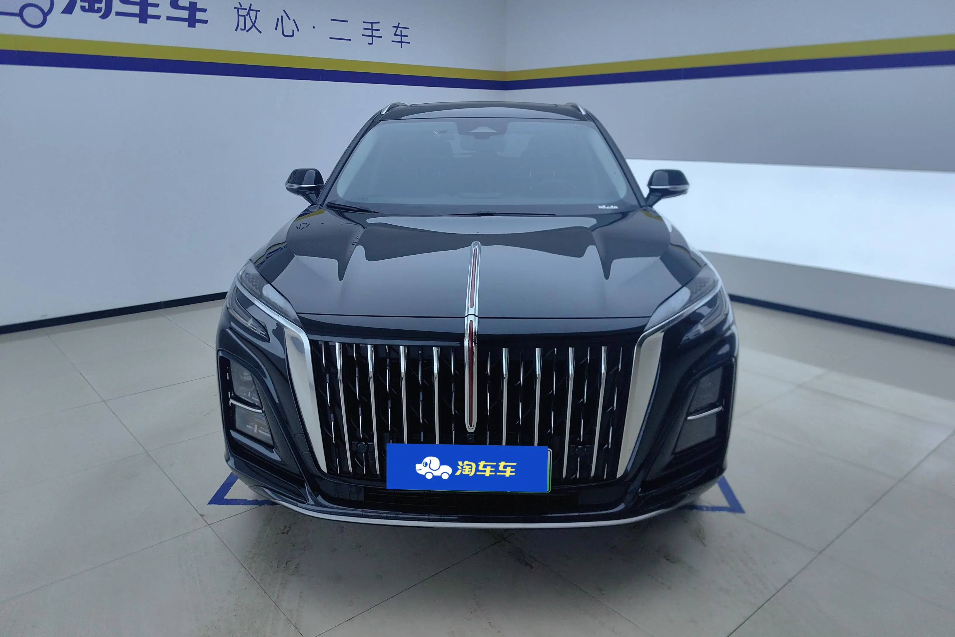 Hongqi HS3 PHEV  из Китая