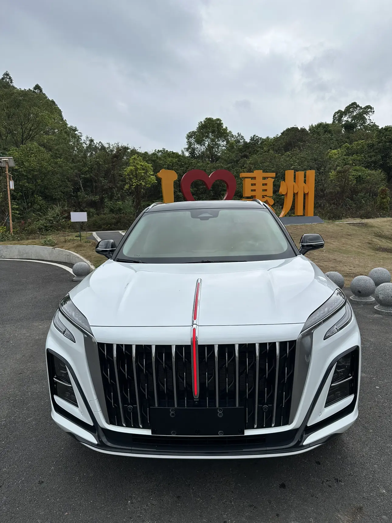 Hongqi HS3 PHEV  из Китая