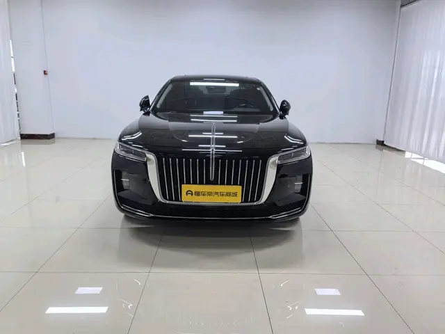 Hongqi H9  из Китая